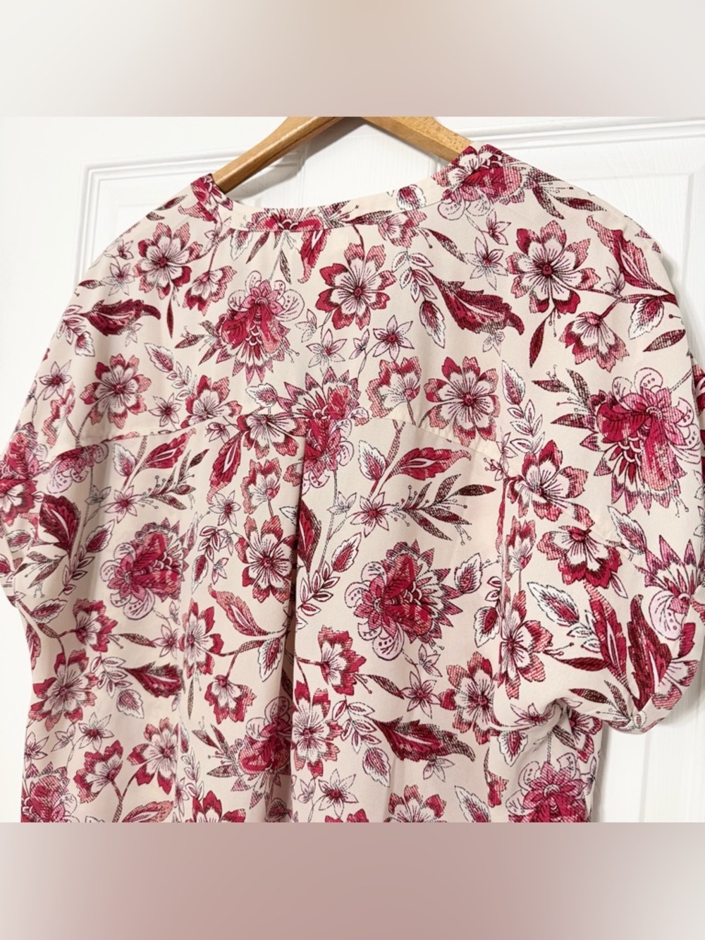 Maurices Geneva Zipper Neck Blouse Floral Pink Size 0X - Picture 7 of 12